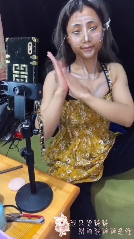 揭露抖音那些美女的真面目，沒有了濾鏡的她們究竟長怎樣？